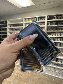 Lashes J And b Curl