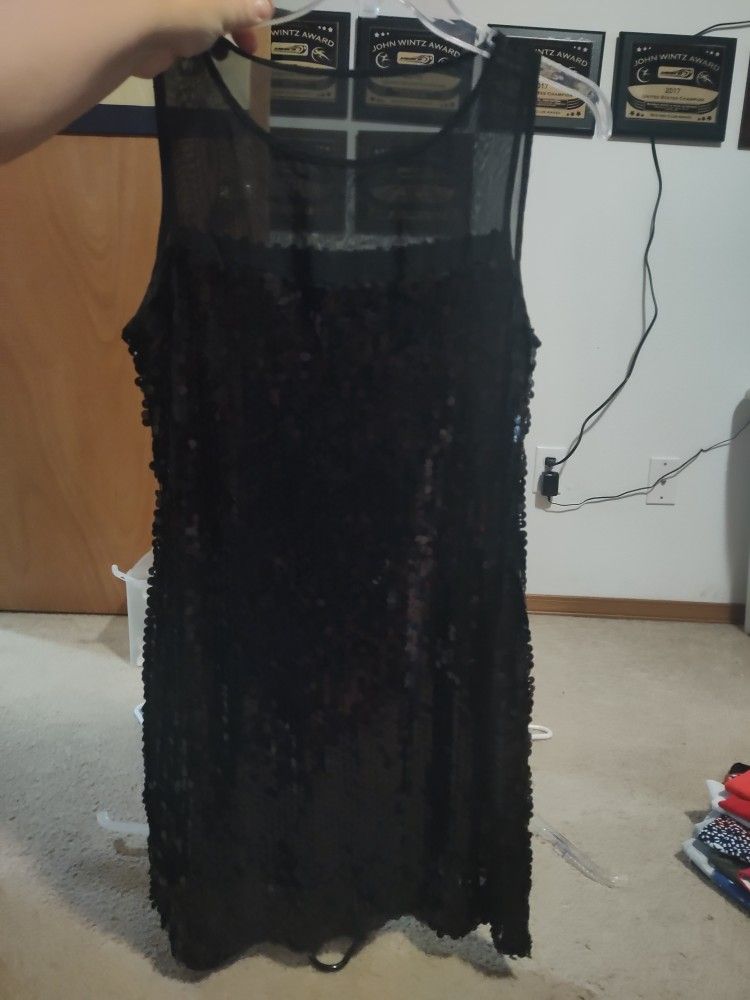 Women's Size Small Black Cocktail Sequin Dress