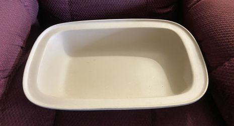 Large pampered chef stoneware baking dish
