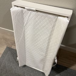 Infant Changing Table And Pad