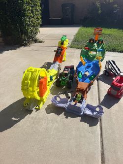 Monster jam set bundle