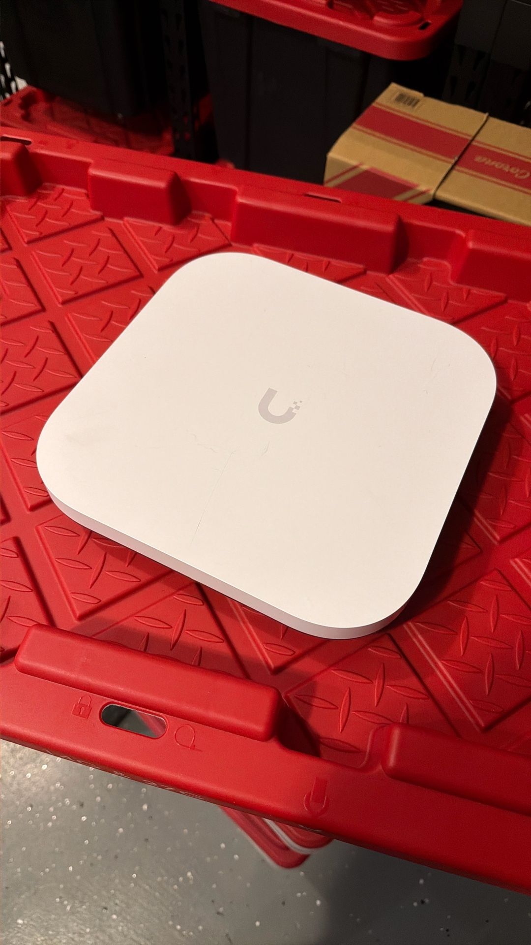 Ubiquiti Unifi Access point E7