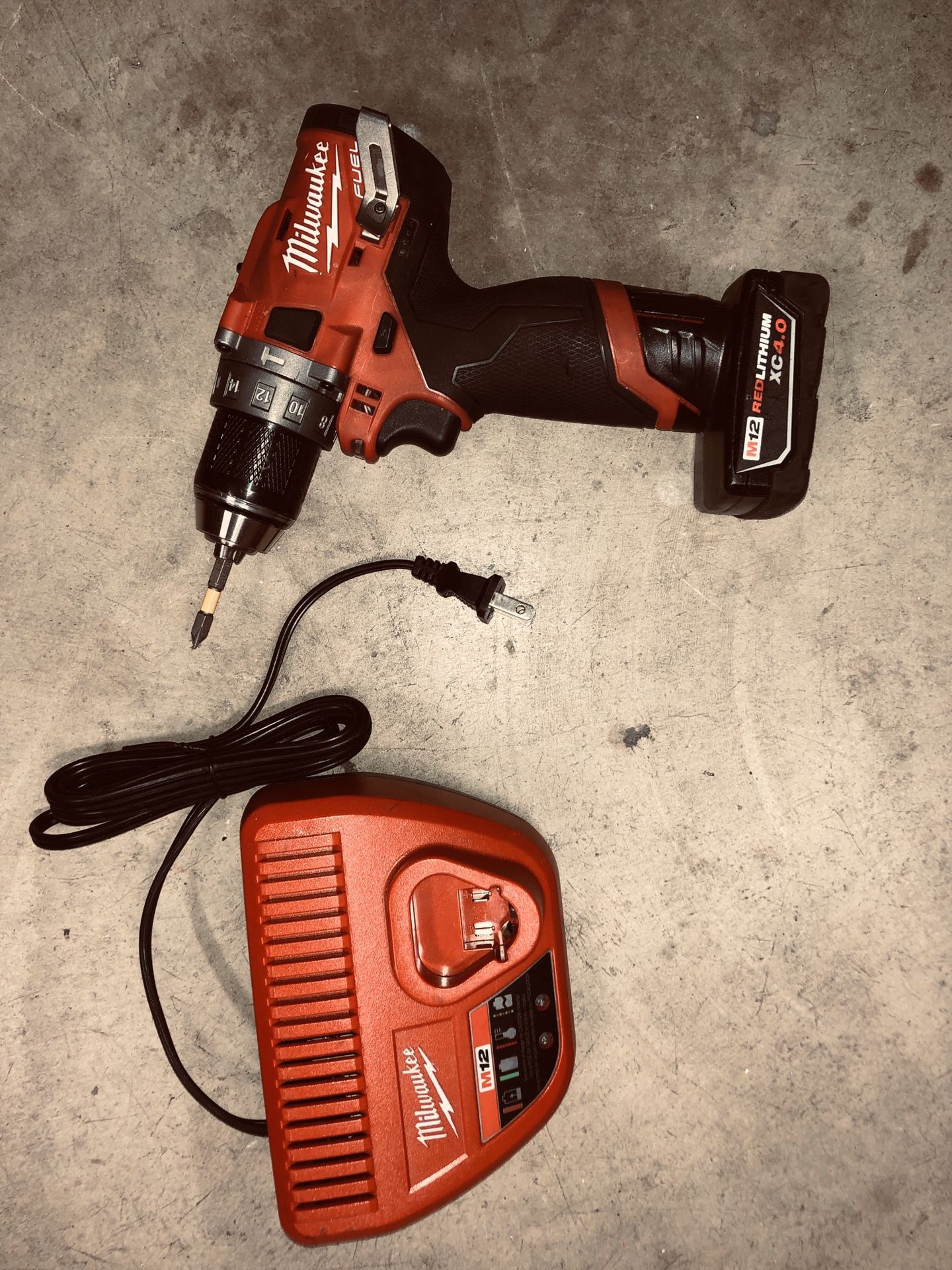 Milwaukee M12 Fuel Brushless Hammer Drill KIT with XC 4.0 Battery & Charger