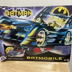 Mattel 2 in 1 Batmobile (20 inch vehicle) with box and instructions Complete