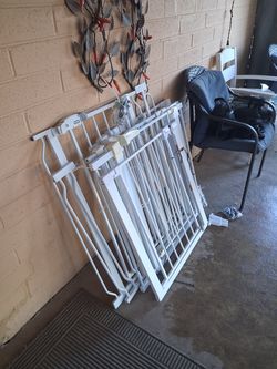 5 baby / dog gates