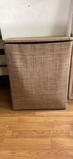 Laundry Hamper rectangular basket weave style. 23x19" good cond as is pick up deliver.