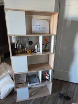 Bookshelf