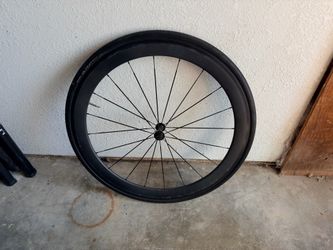 Carbon wheel