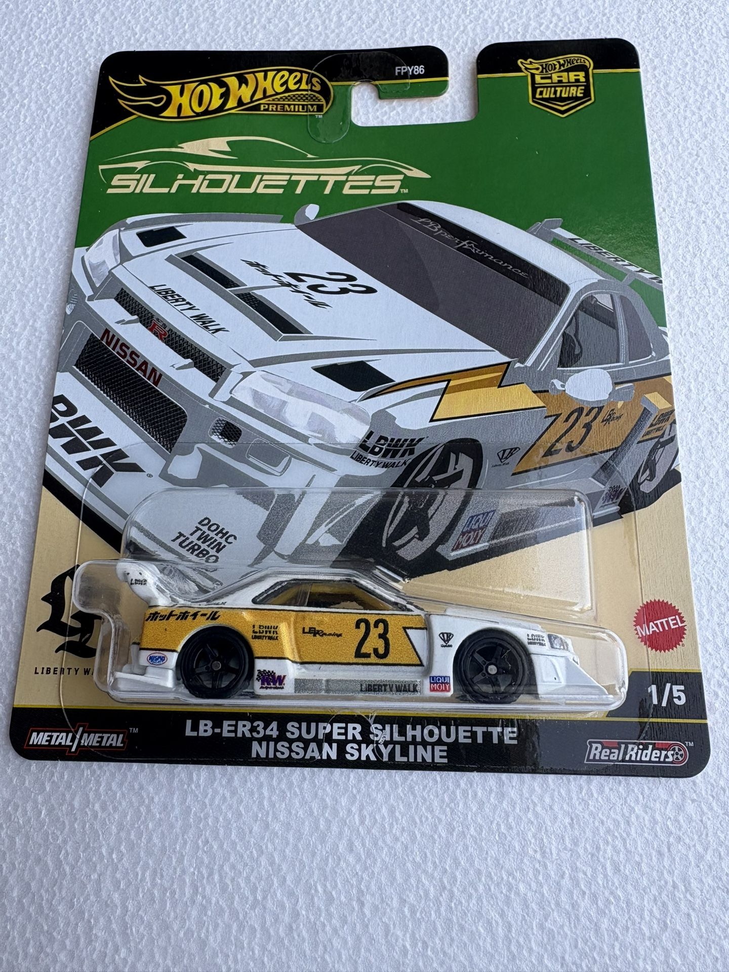Nissan Skyline Silhouette Hot Wheels