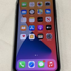 Apple iPhone X 64GB Factory Unlocked Mint Condition.