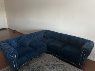 Coach/sofa
