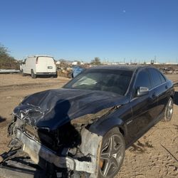 2008 Mercedes C63 6.3L AMG RWD for parts