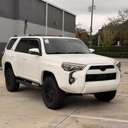2022 Toyota 4Runner Premium