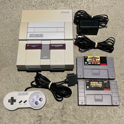 Super Nintendo SNES Original Console w/ Cables 1 Controller 2 Games