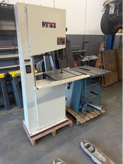 Jet 18" Woodworking Bandsaw JWBS-18X and Jet 10" Contractor Table Saw JWTS-10