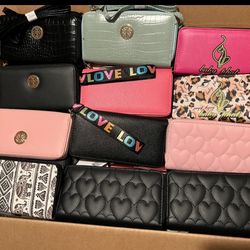Women’s Wallets $3 Each 