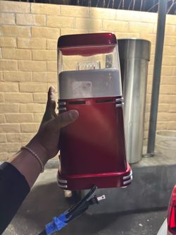 Pop corn machine