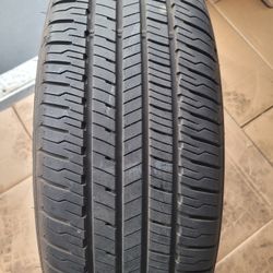 225 60 R18 DUNLUP LIKE NEW (1)