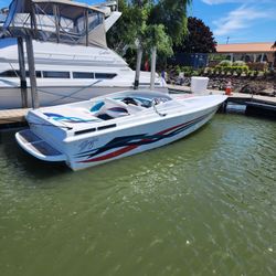 1995 Baja Outlaw 24