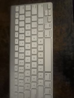 Apple Magic Keyboar