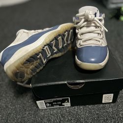 Jordan kids shoe size 3