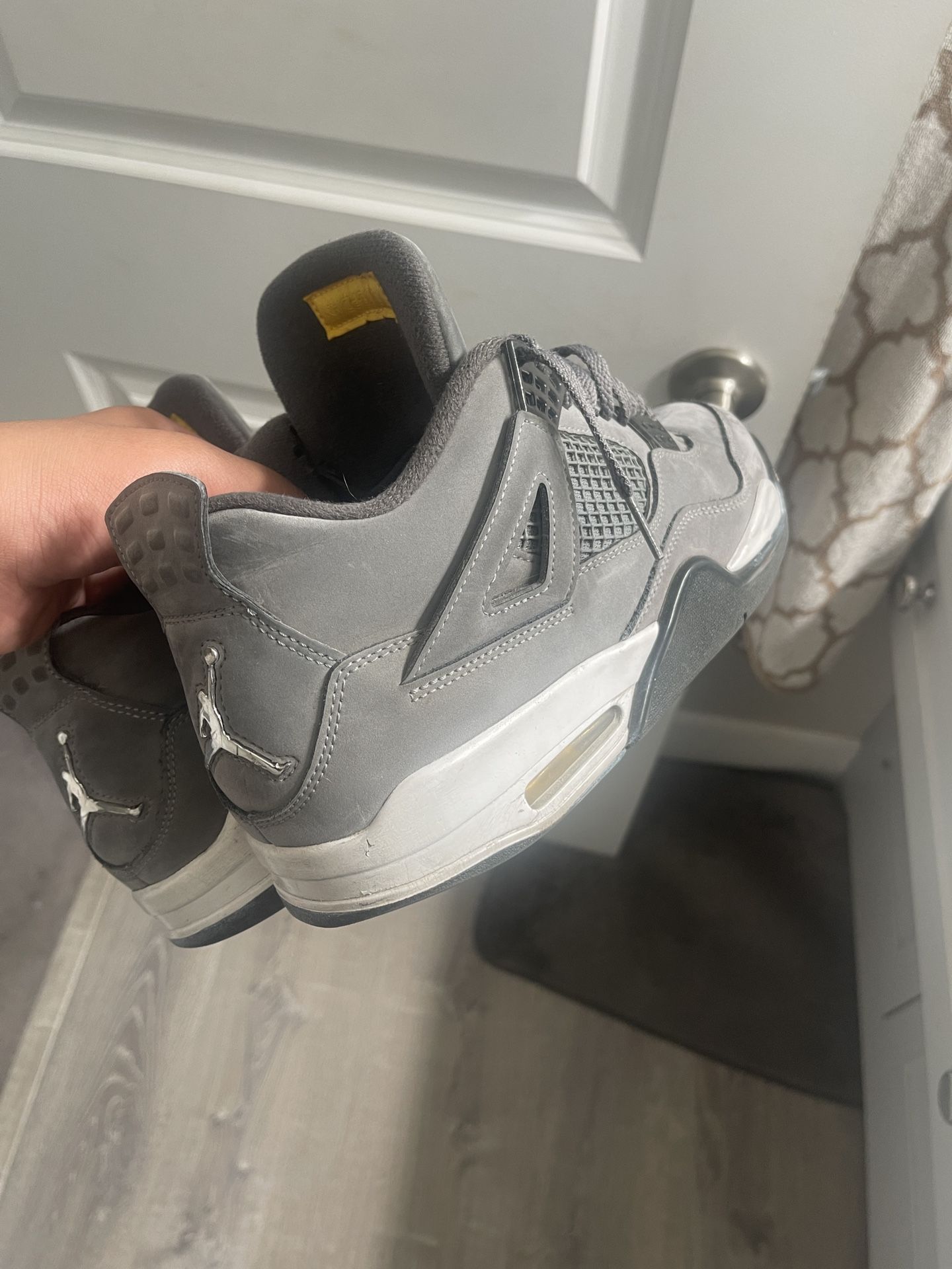 Cool Grey 4s