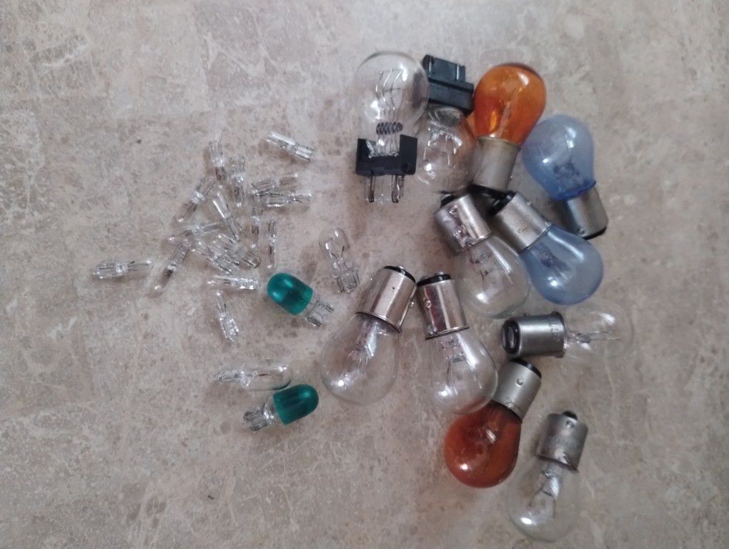 Automobile Replacement Bulbs