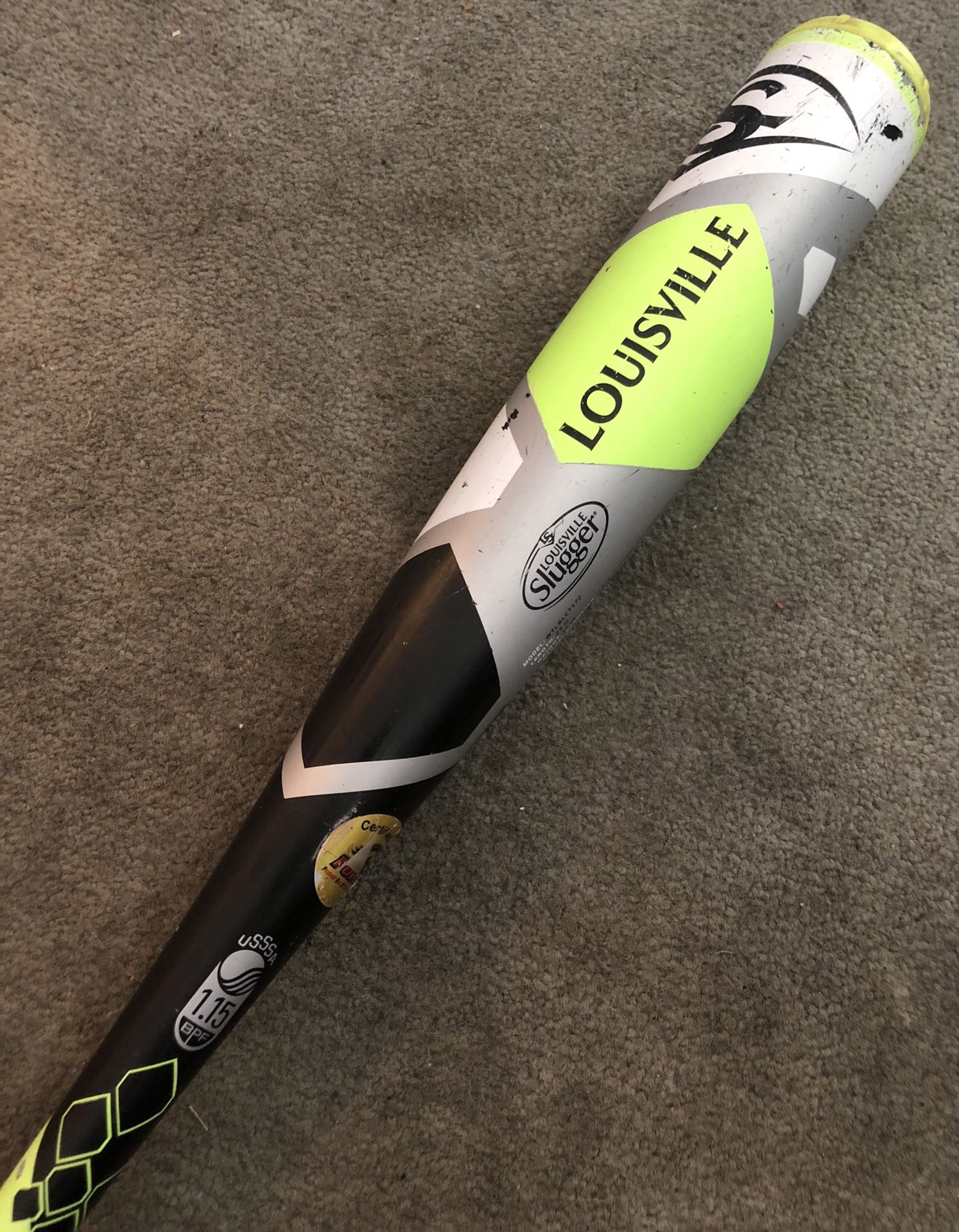 Batte Baseball Composite Louisville Slugger TPX Catalyst X1 – 33 Pouces, Jeune (RARE)