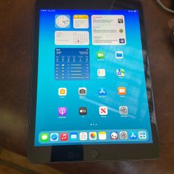 Apple 2017 iPad Pro (10.5-inch, Wi-Fi, 64GB) 