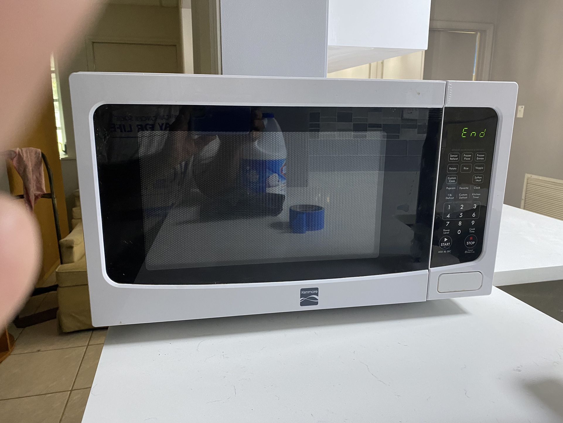 Kenmore Microwave Oven 