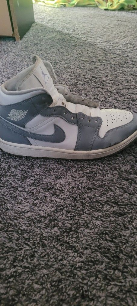 Jordan 1 Mid Stealth 2022