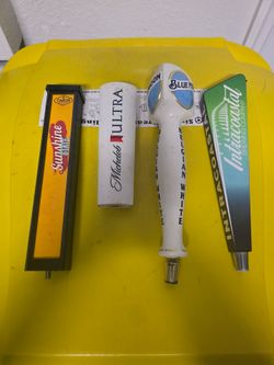 Lot of 4 Beer Tap Handles