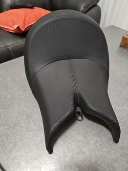 2017 Victory octane stock seat