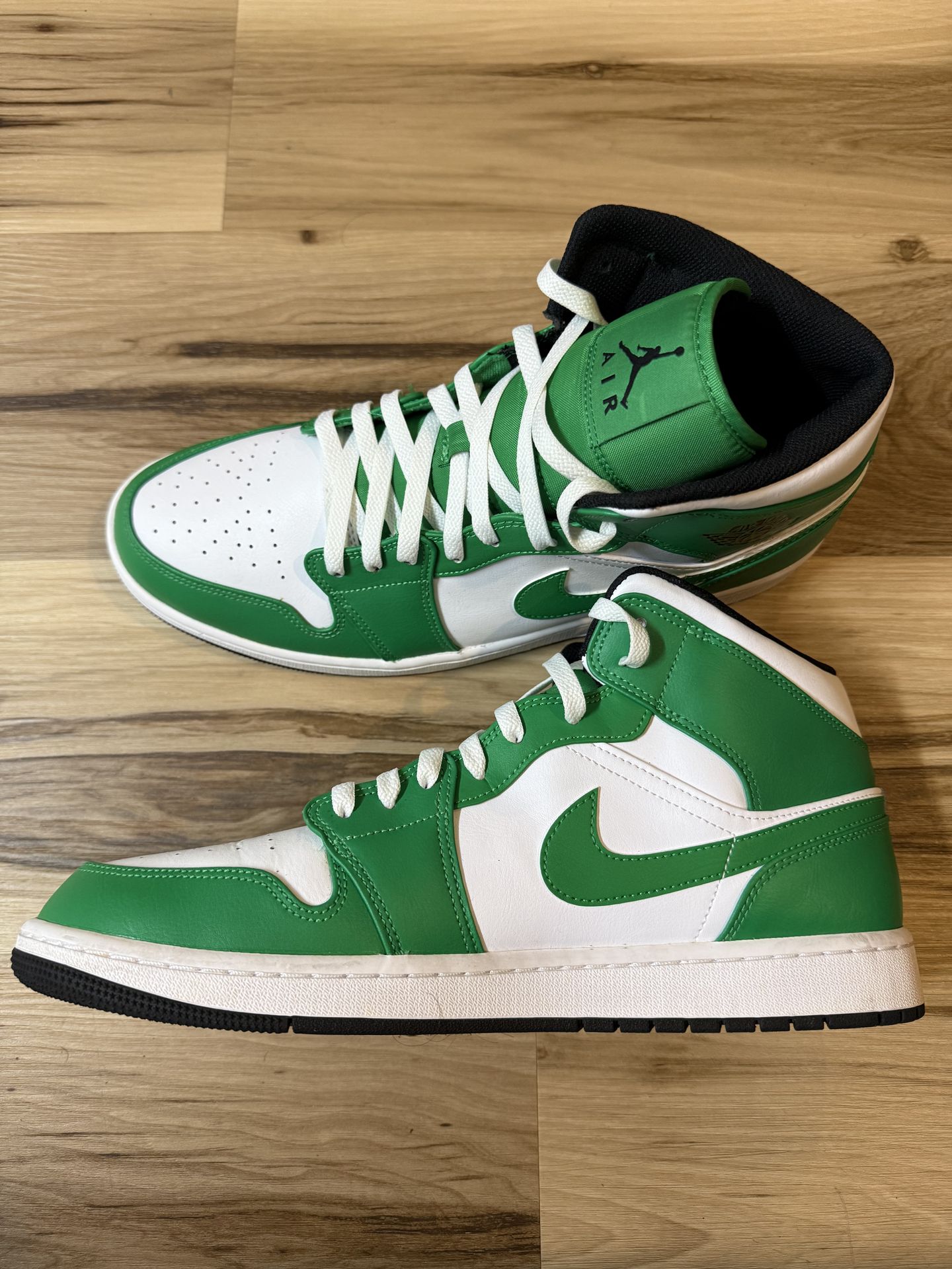 Jordan Air Jordan 1 Mid Lucky Green Men's Athletic Sneakers DQ8426-301