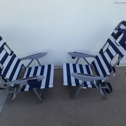 2 Pool Chairs 