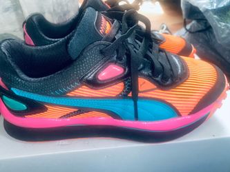 Puma sneakers