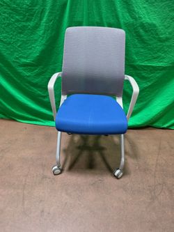 AMQ Tizu Nesting Chair