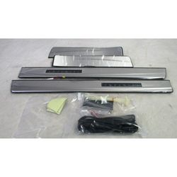 Infiniti M37 Kick Plates