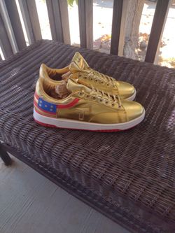 Never surrender low top tennis shoes