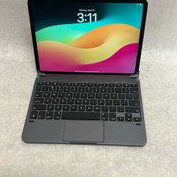 Apple Ipad Pro 11 Inch First Generation 256 Gb With Brydge keyboard, cover fully reset and ready to go