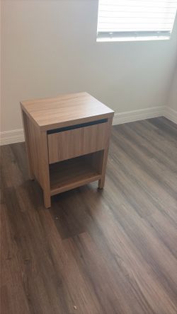 Night stand