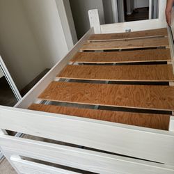 Twin XL Bed Frame & Mattress 