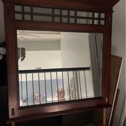 Dresser mirror