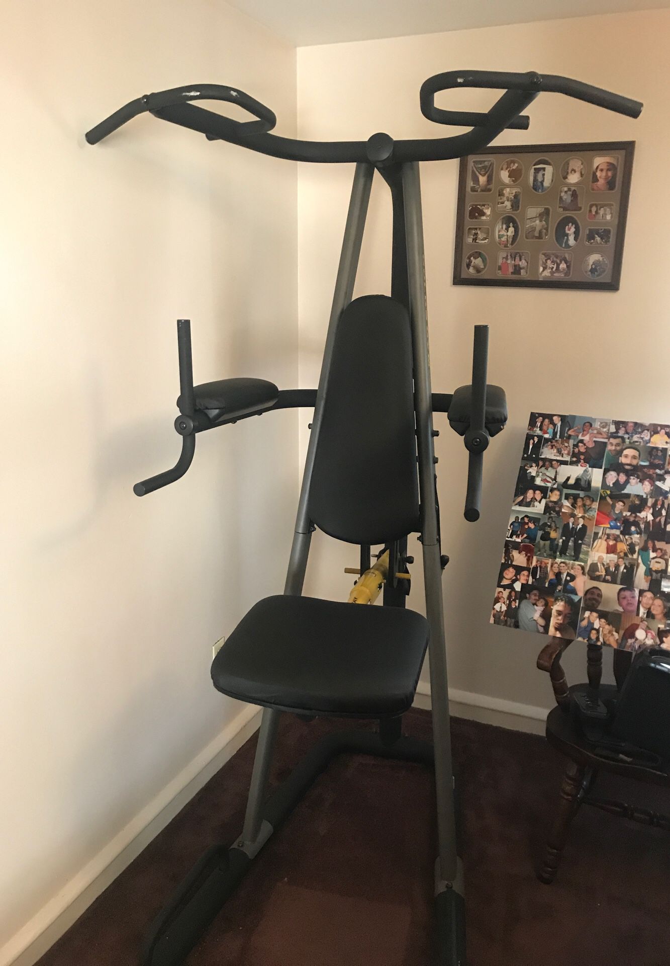 Golds gym exercise equipment