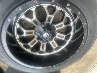 22x12 fuel rims and tires