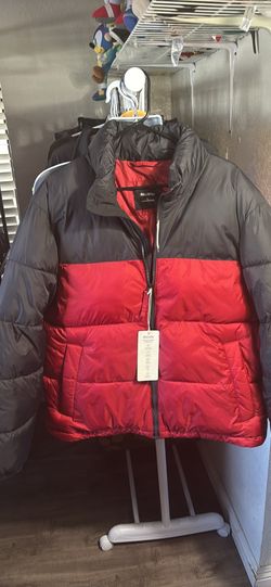 Hollister Puffer Jacket