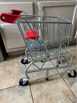 Melissa & Doug Metal Grocery Shopping Cart Toy