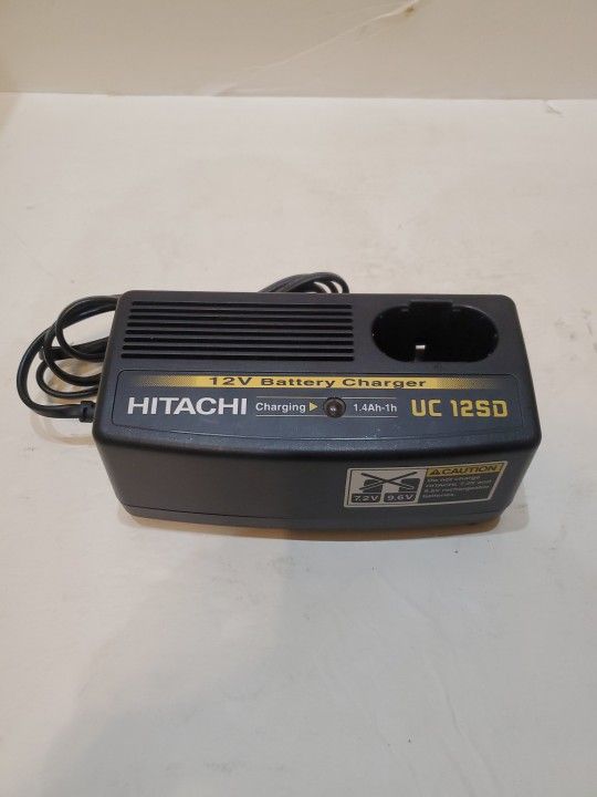 Hitachi UC 12SD 12v Battery Charger OEM Genuine