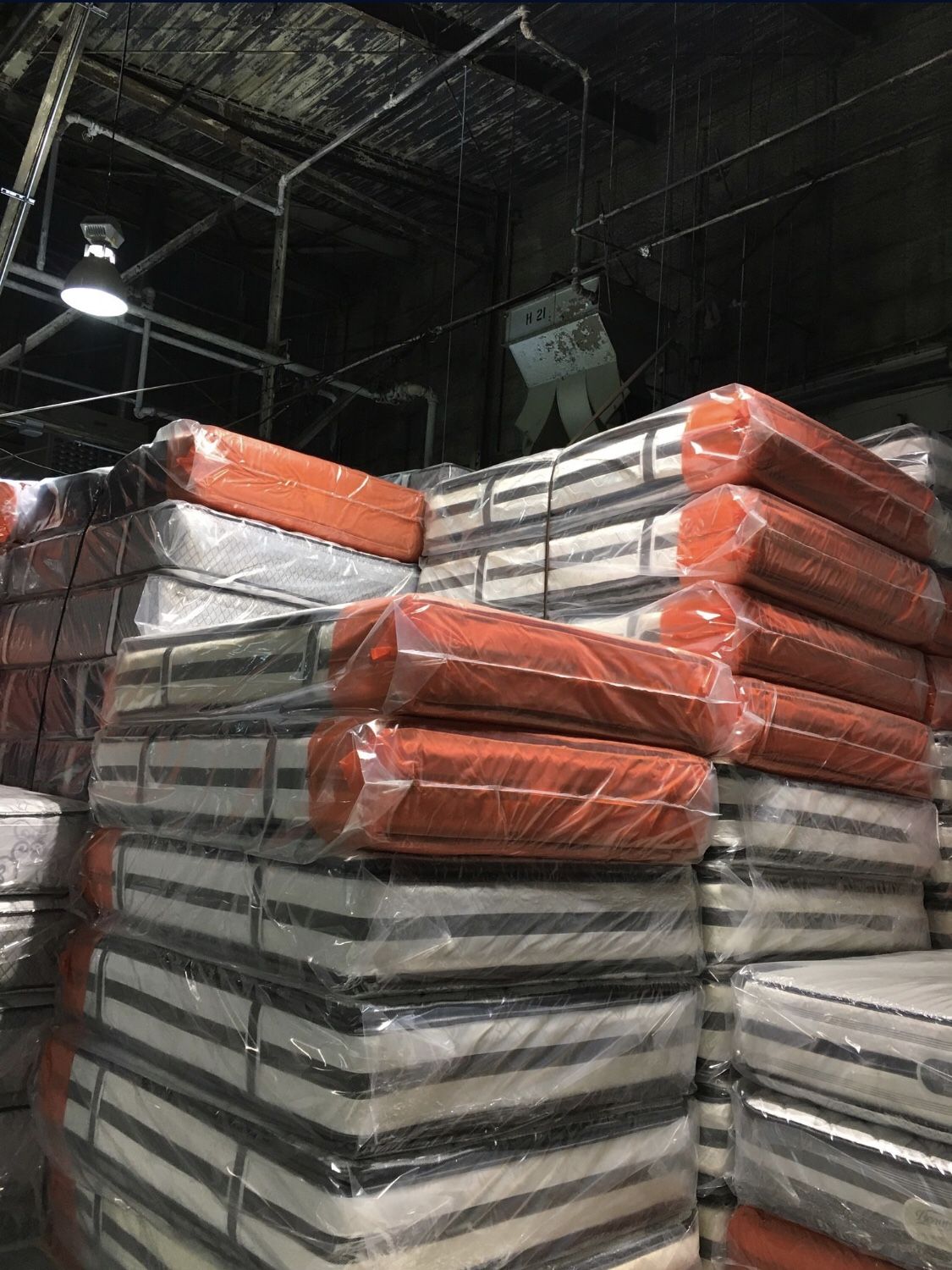 Mattress Sale We Deliver All Bed Size Available !!