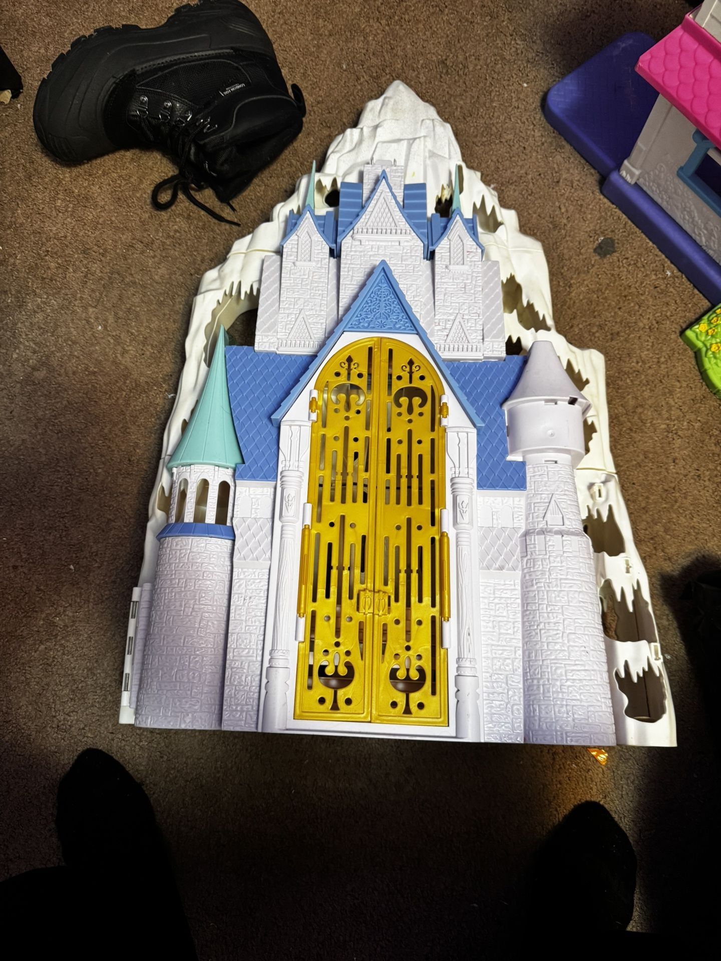 Disneys Frozen Elsa’s Ice Castle By Mattel